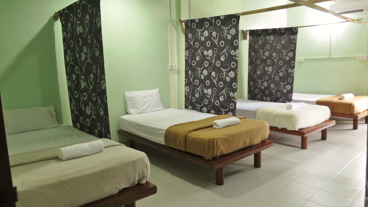 Pangkor Guesthouse Spk Kampong Sungai Udang Ngoại thất bức ảnh